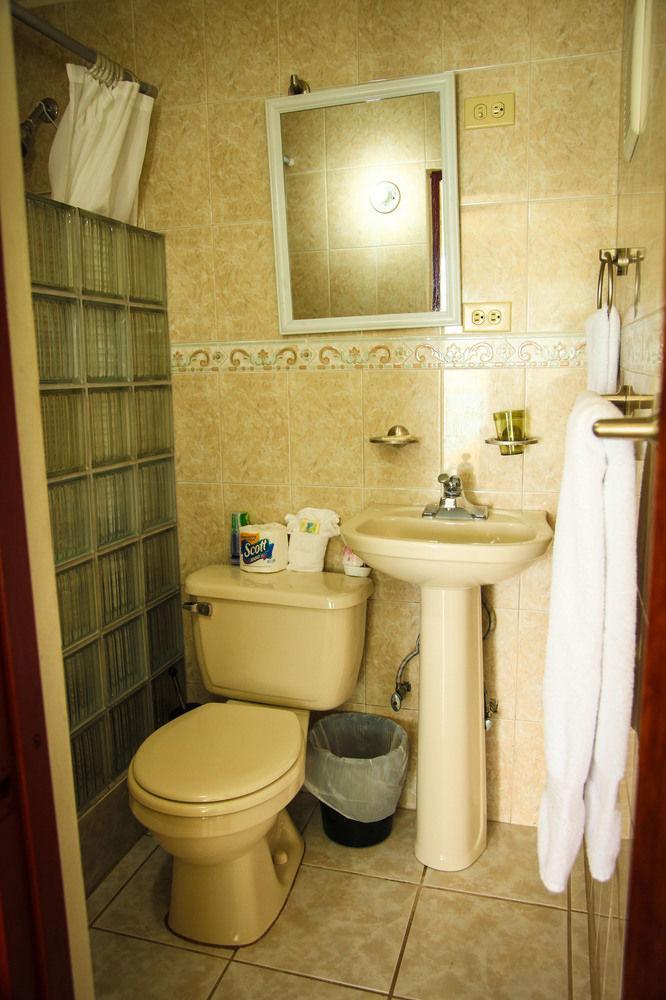 Casa Robinson Guest House Isla Culebra Ngoại thất bức ảnh